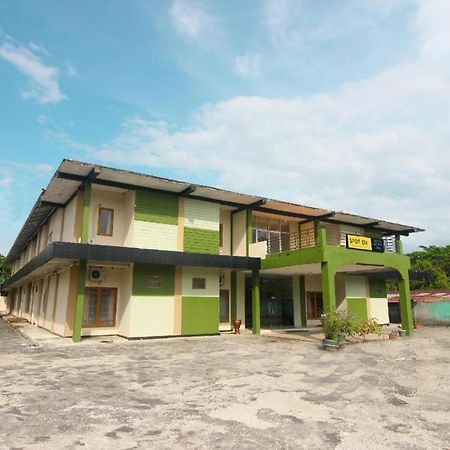 Spot On 2809 Hotel Yasmin Siak Sri Indrapura Luaran gambar