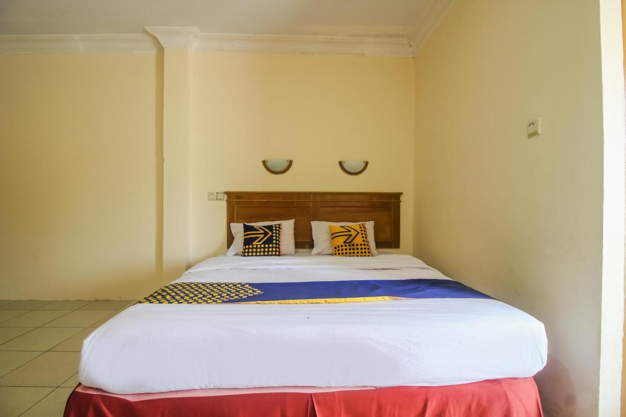 Spot On 2809 Hotel Yasmin Siak Sri Indrapura Luaran gambar