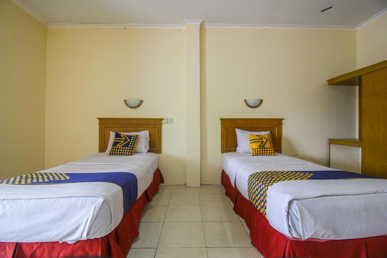 Spot On 2809 Hotel Yasmin Siak Sri Indrapura Luaran gambar