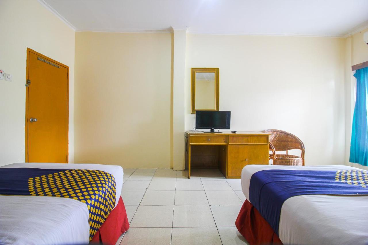 Spot On 2809 Hotel Yasmin Siak Sri Indrapura Luaran gambar