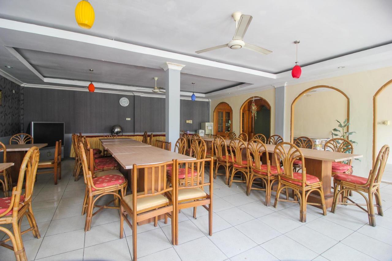 Spot On 2809 Hotel Yasmin Siak Sri Indrapura Luaran gambar